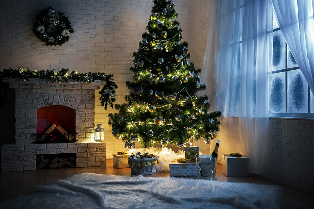 christmas, tree, fairy, lights, fairy lights, twinkle, sparkle, light, led, festive, xmas, santa, father christmas, pine, evergreen, baubles, tinsel, decoration, photography, photographing fairy lights, photo fairy light, photo tree, photo xmas, opening presents, kids, children christmas picture, turkey, family, festive times, fairy lighting, decorating christmas tree, iphotography, iphotographycourse, iphoto, learn photography, slow shutter speed, wide aperture, f/4, f4,f16,f11,f5.6, 1/60th, flash, tripod, composition, canon, nikon, dslr, camera, sony, fuji, pentax, how to photography, how to become a pro photographer, learn photography, online learning cheap, cheap learning, cheap photography, online course, elearning, distance learning, lens, slt, mirrorless, compact, camera, slr, macro lens, wide lens, zoom lens, camera flash, depth of field, motion blur