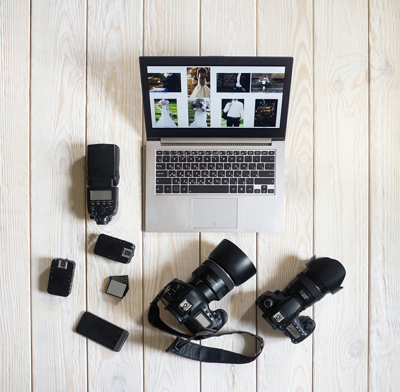 wedding photography camera bag tips